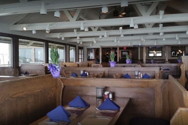 jack-bakers-wharfside-point-pleasant-interior-7