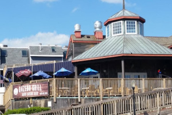 gazebo-grill-and-sushi-bar-beach-haven-nj-exterior-3