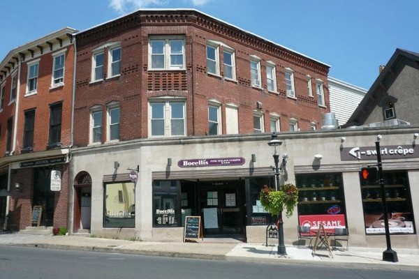 bocellis-restaurant-doylestown-pa-exterior-1