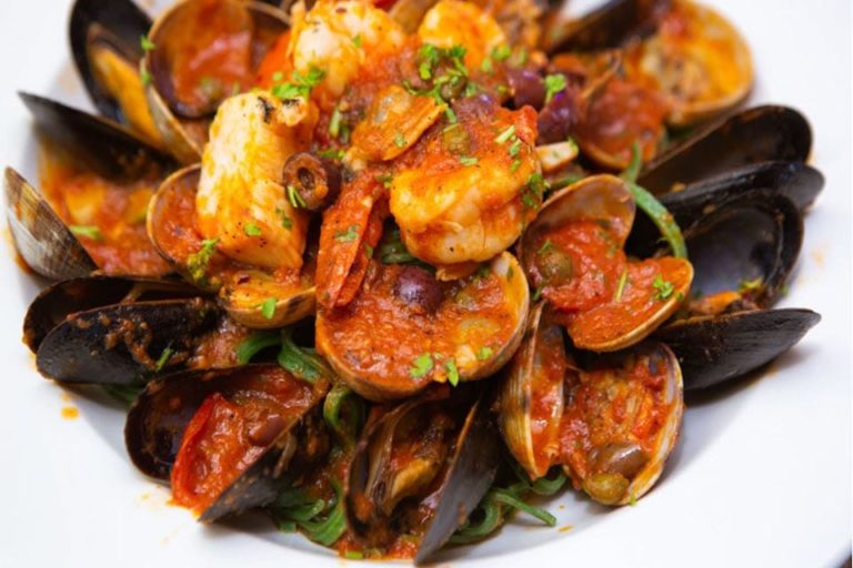 auroras fairfield ct food 2 768x512