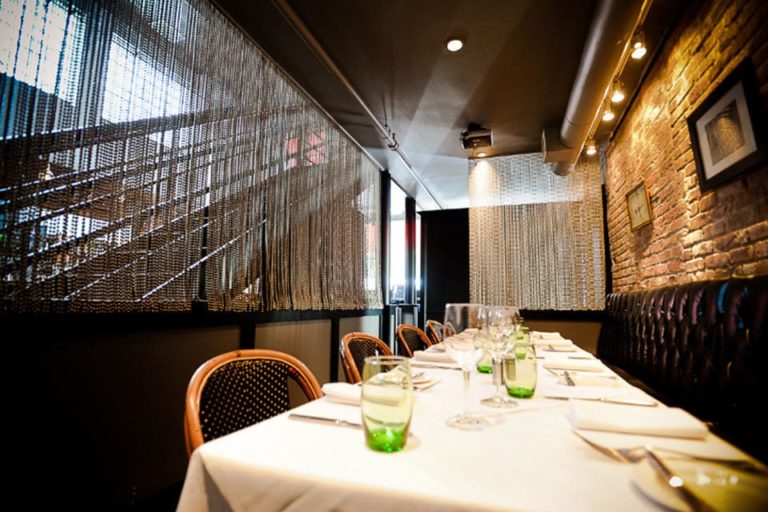 the frog and the peach new brunswick interior 11 1 768x512