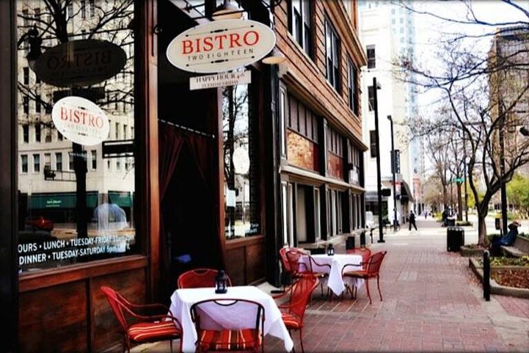 bistro two eighteen birmingham al exterior 1 768x512