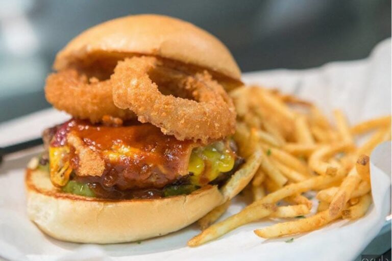 grub burger bar tallahassee fl food 1 768x512