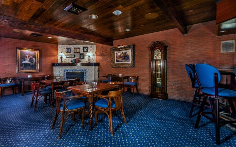 hugos cellar las vegas nv interior 3 768x479