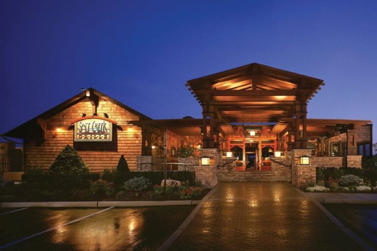 salt creek grille rumson nj exterior 1 768x512