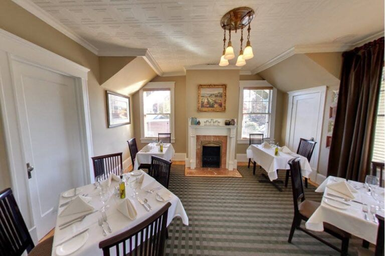 the fig tree restaurant charlotte nc interior 12 768x512