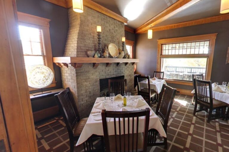 the fig tree restaurant charlotte nc interior 8 768x512