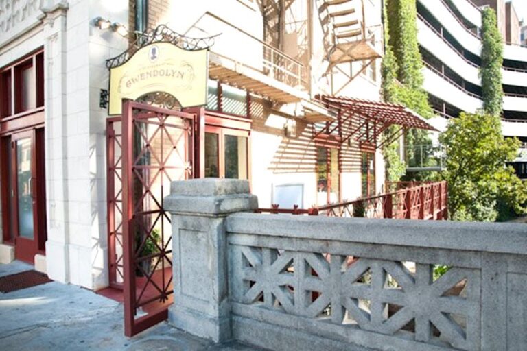 restaurant gwendolyn san antonio tx exterior 3 768x512