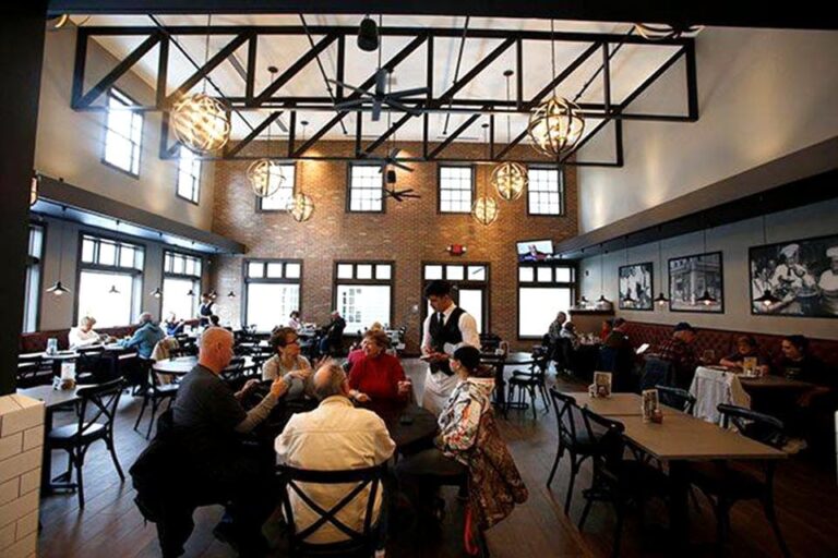 delorenzos tomato pies robbinsville nj interior 3 1 768x512