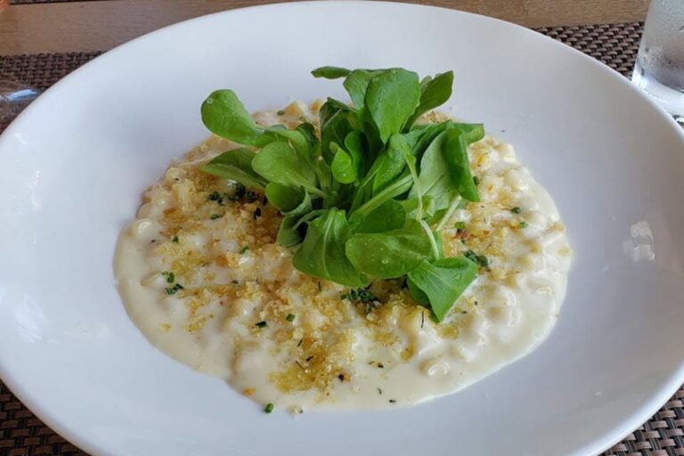 tarry tavern tarrytown ny food 6 768x512