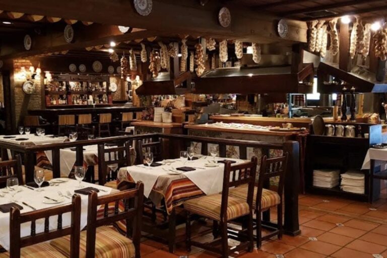 casa juanacho miami fl interior 1 768x512