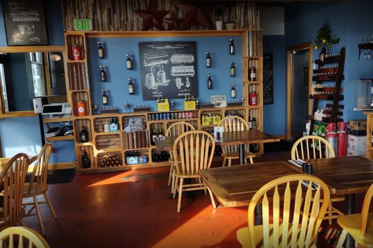 bar harbor ale house ketchikan al interior 7 768x512