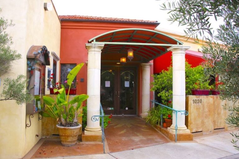 cafe roma san luis obispo ca exterior 1 768x512