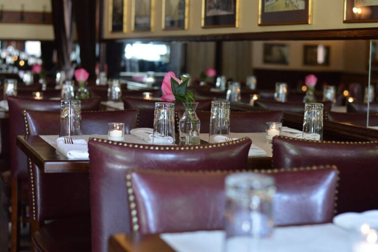 zacks oak bar and restaurant hoboken nj interior 5 768x512