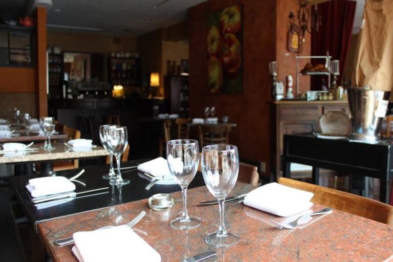 cafe monet millburn nj interior 3 768x512