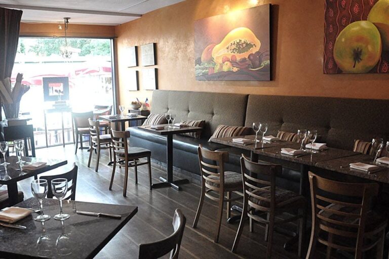 cafe monet millburn nj interior 5 768x512