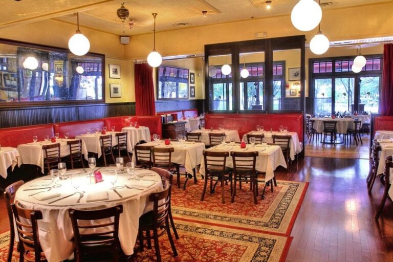 pistache french bistro west palm beach fl interior 2 768x512
