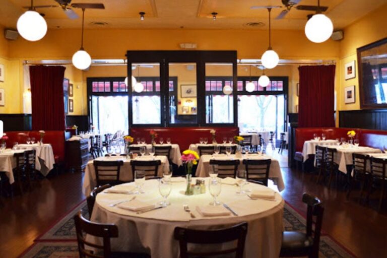 pistache french bistro west palm beach fl interior 5 768x512