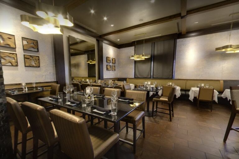 ruths chris steakhouse fresno ca interior 10 768x512