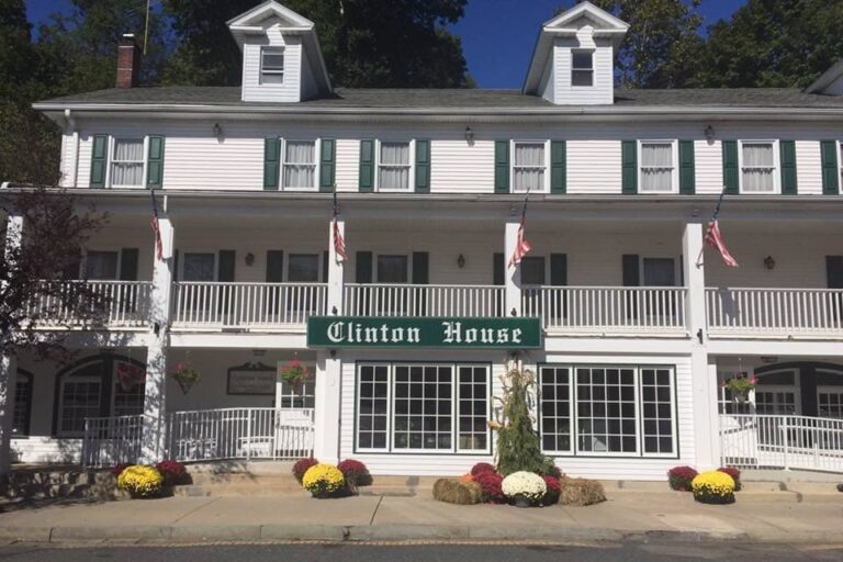 the clinton house clinton nj exterior 1 768x512