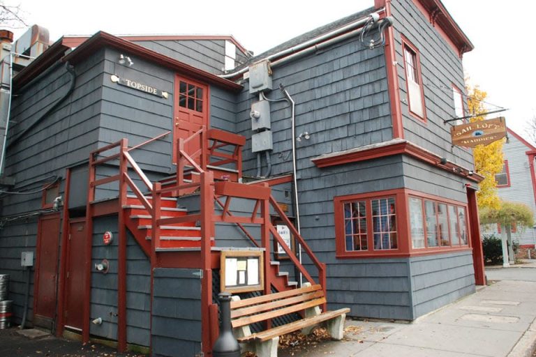maddies sail loft marblehead md exterior 1 768x512