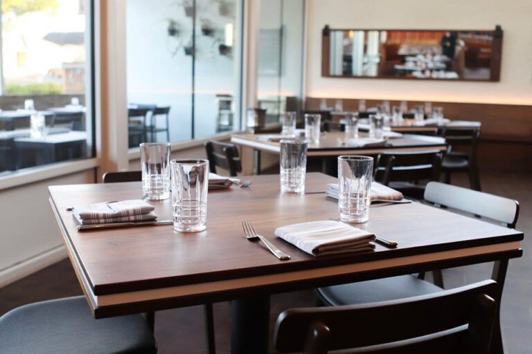 hog and hominy memphis tn interior 2 768x512