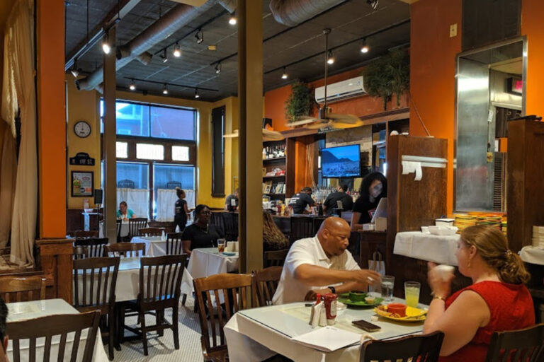 mama js richmond va interior 1 768x512