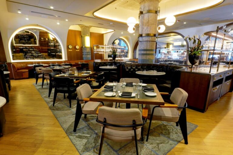 swift and sons steakhouse chicago il interior 10 768x512