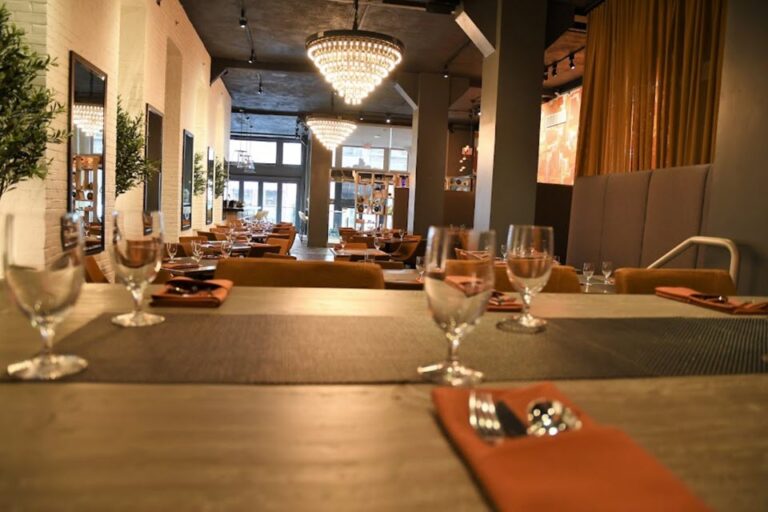 veda modern indian bistro philadelphia pa interior 7 768x512