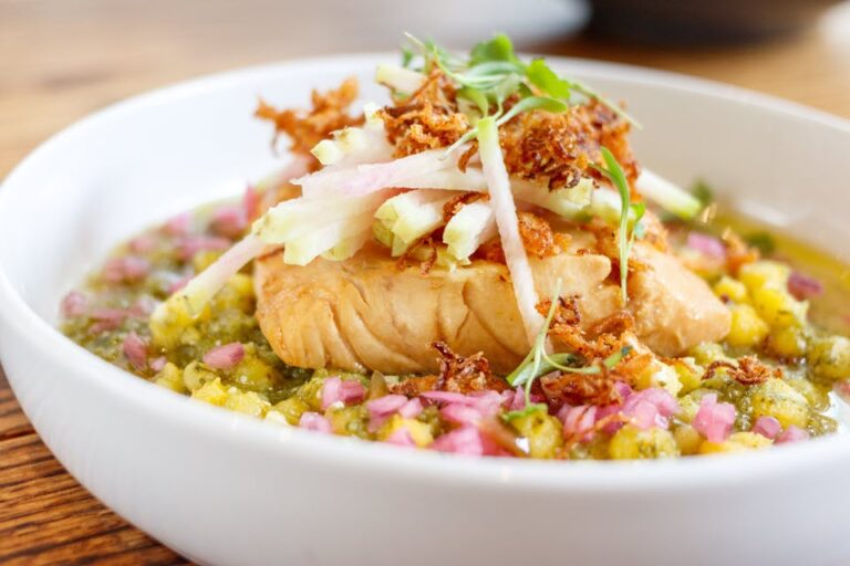 deacons new south nashville tn food 12 768x512