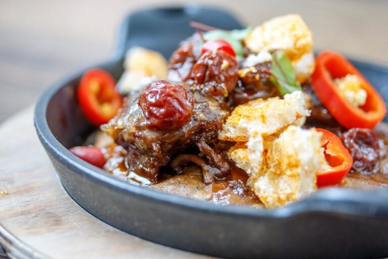 deacons new south nashville tn food 19 768x512