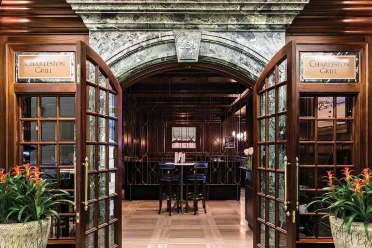 charleston grill charleston sc exterior 1 768x512