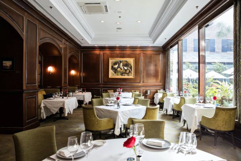 charleston grill charleston sc interior 8 768x512