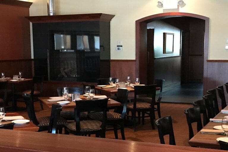 dettera restaurant and wine bar ambler pa interior 2 768x512