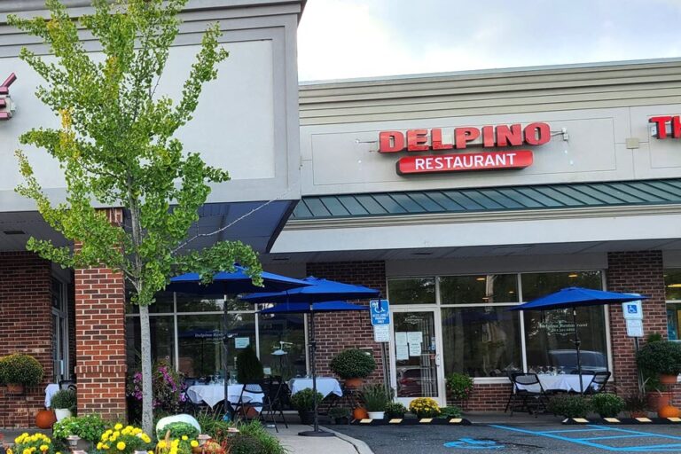 delpino restaurant montvale nj exterior 2 768x512