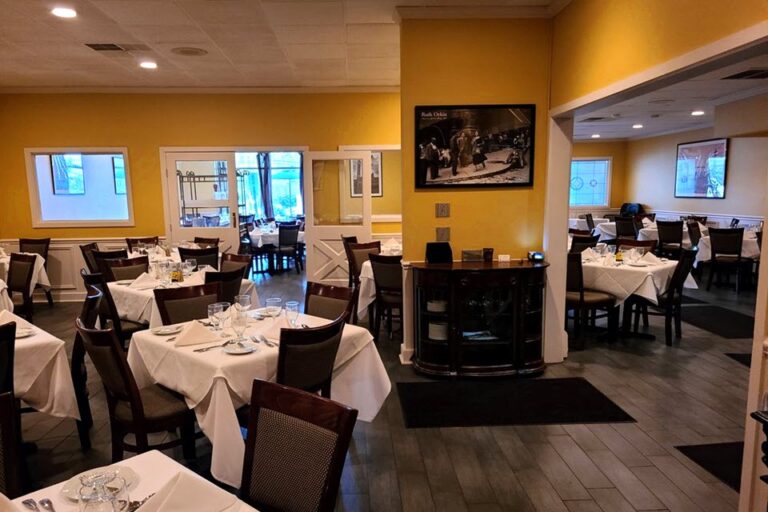 delpino restaurant montvale nj interior 1 768x512