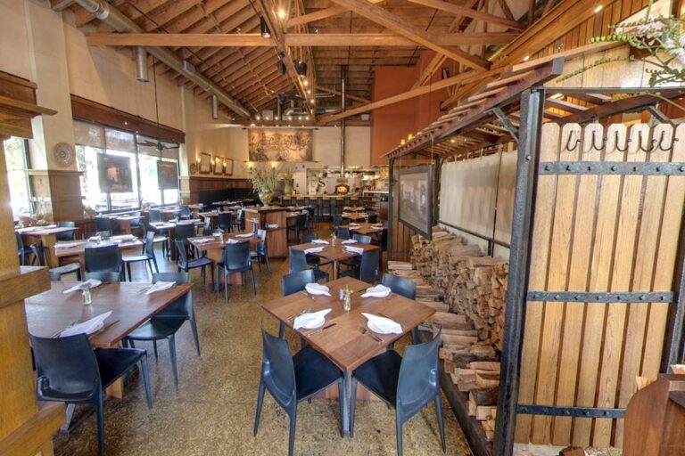 nostrana portland or interior 4 768x512