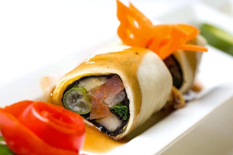 aruns thai restaurant chicago il food 4 768x512