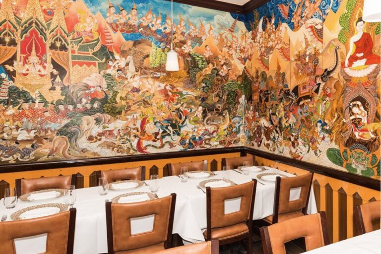 aruns thai restaurant chicago il interior 12 768x512