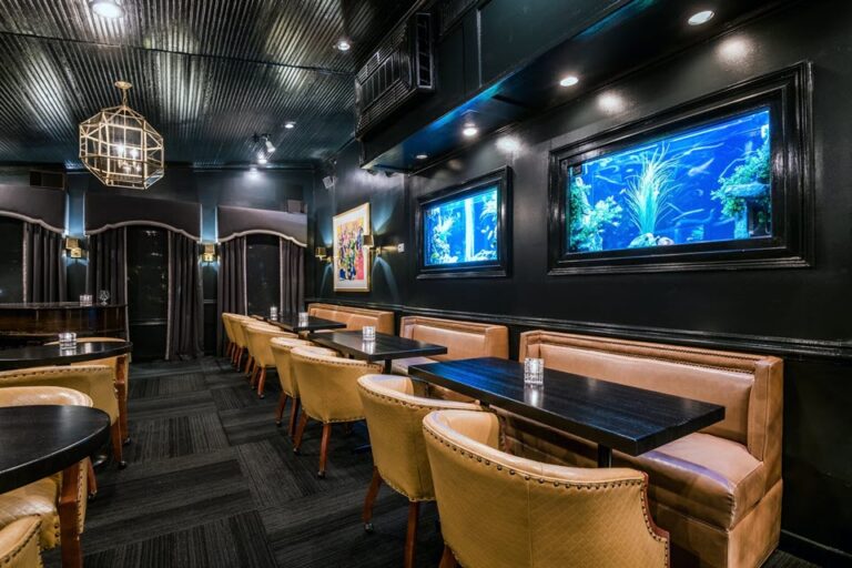 folks folly steakhouse memphis tn interior 8 768x512