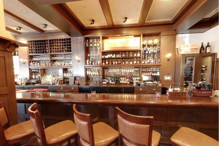 mills tavern restaurant providence ri interior 12 768x512
