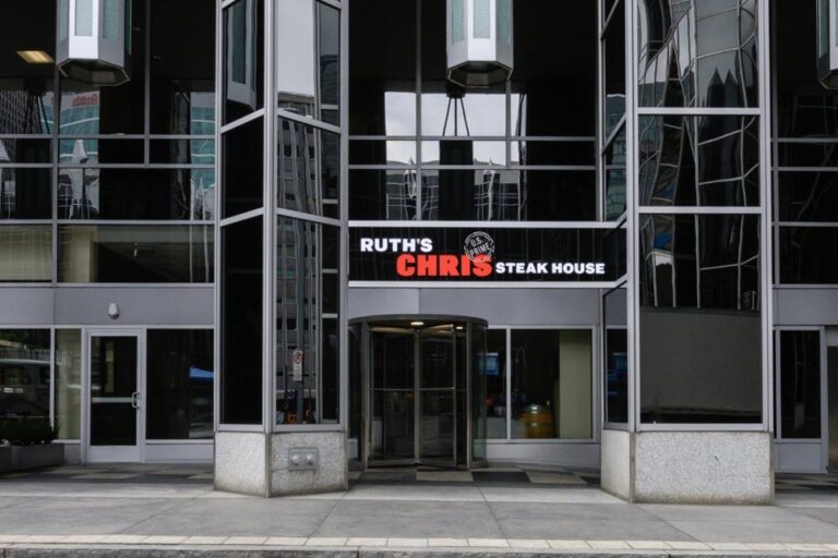 ruths chris pittsburgh pa exterior 1 768x512