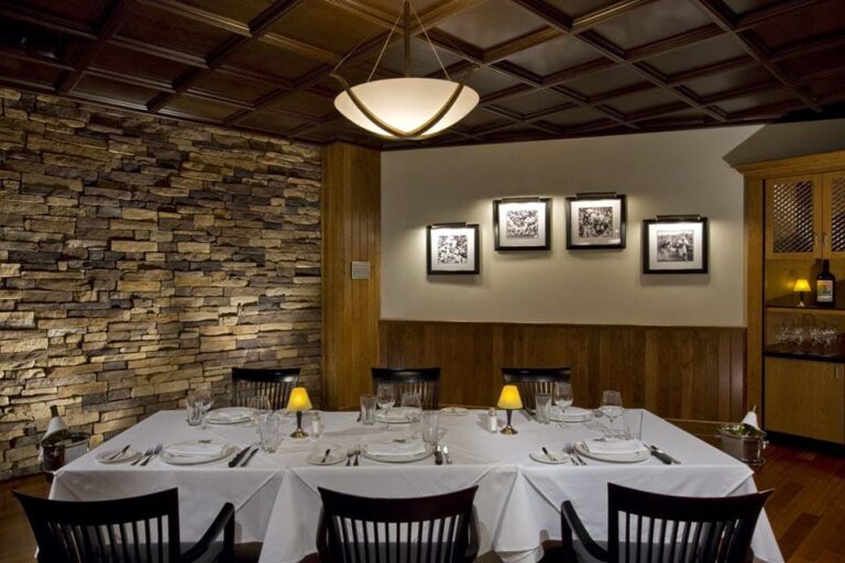 shulas steak house houston tx interior 10 768x512