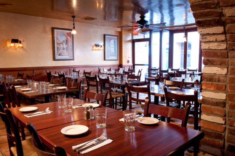 antico forno pizza boston ma interior 2 768x512