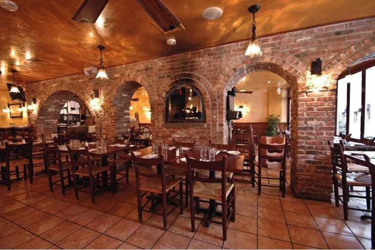 antico forno pizza boston ma interior 6 768x512