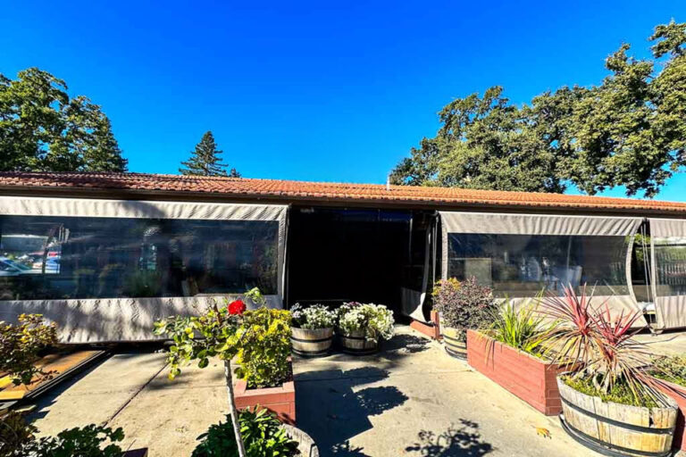 the hideout kitchen lafayette ca exterior 1 768x512