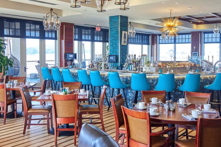 1606 restaurant and oyster bar gloucester ma interior 9 768x512