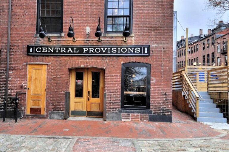 central provisions portland me exterior 1 768x512