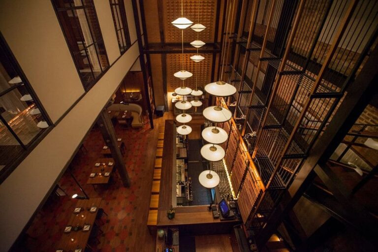 momotaro chicago il interior 3 768x512