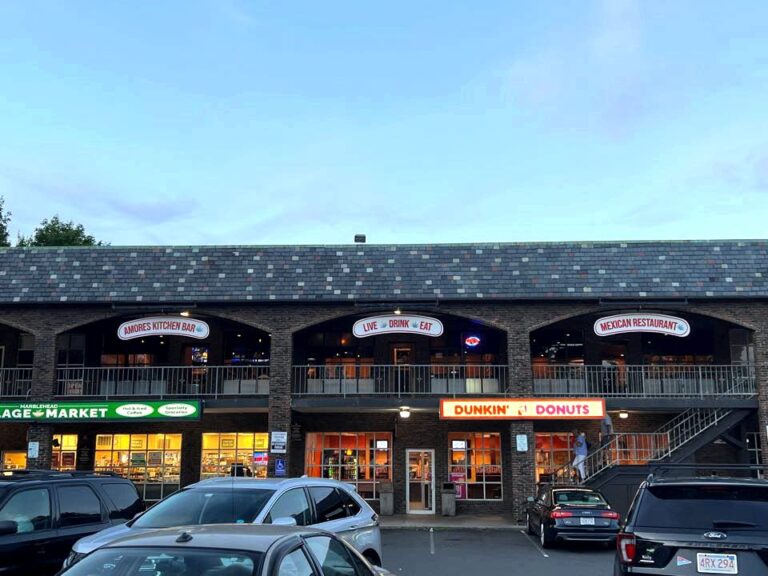 amores kitchen and bar marblehead ma exterior 1 768x576